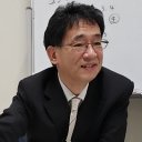Akira Tanaka（田中彰）
